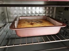 出炉
等凉透后放入冰箱冷藏几个小时