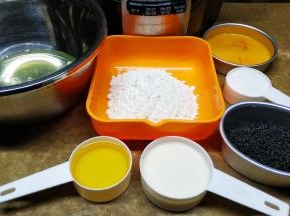 蛋黄蛋白分离，所有材料称重准备好