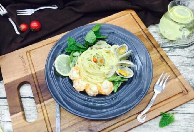 奶香浓郁 简单易学的海鲜意面