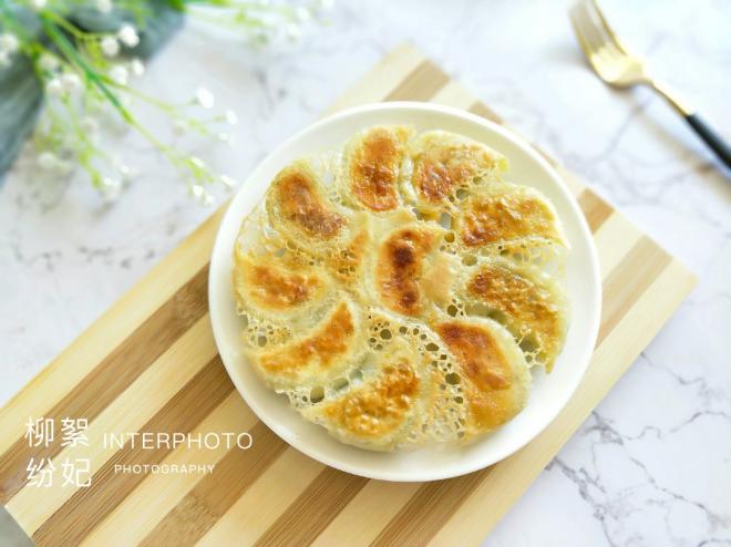 脆皮韭菜香～冰花煎饺