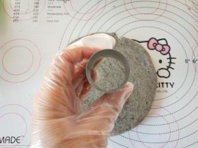 用切模套装里的倒数第二小的圆形膜。