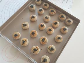 烤箱中层180度，12到15分钟。