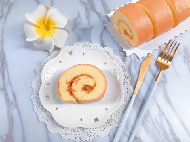 沙拉肉松蛋糕卷