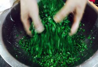 把它们和匀即可。