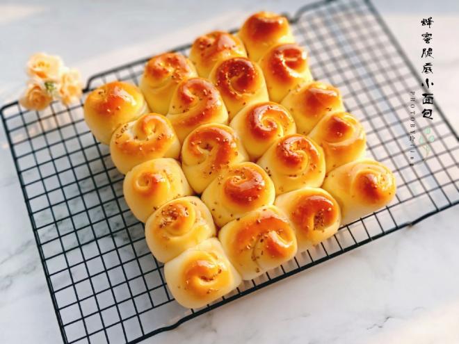 蜂蜜脆底小面包