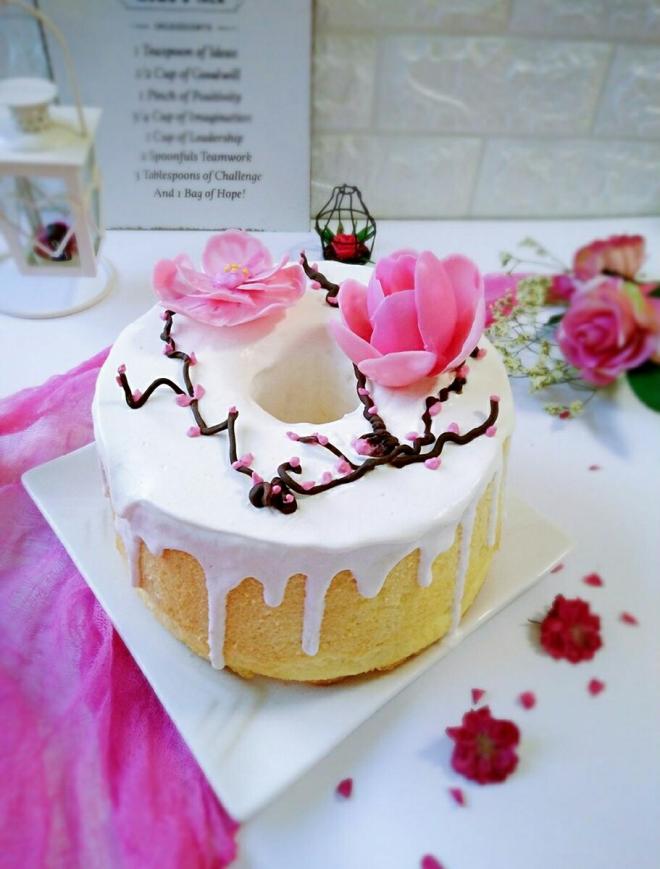 巧克力花淋面蛋糕