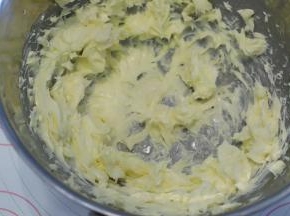 打蛋器低速打蓬松