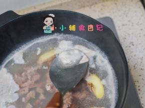 去除杂质，煮熟后捞出