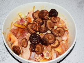 加入香菇