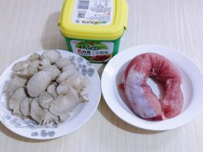 准备食材！（如果喜欢吃肥肉可以选用五花肉）