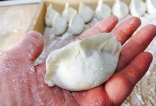 小饺子包好了。