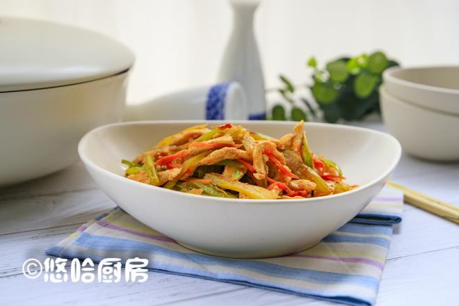 西芹鸡肉丝