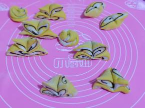 依次做完！也可以做出自己喜欢的形状！