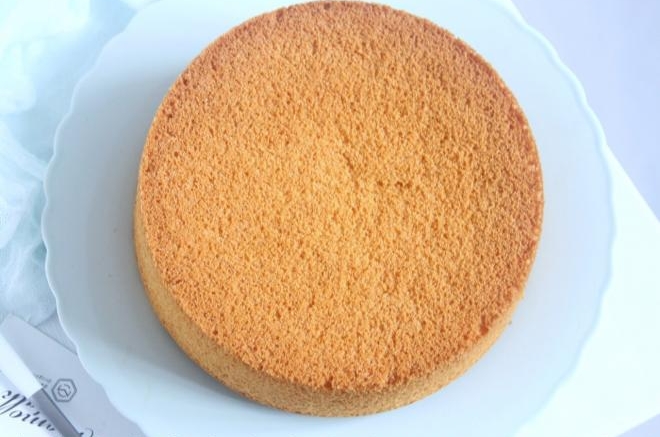 牛奶蜂蜜戚风蛋糕