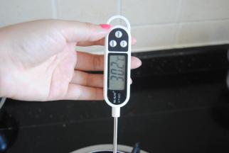 小火慢熬到118度。