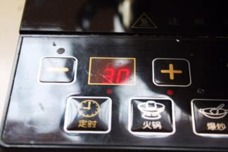 小火煮30分钟。