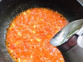 加入少许的开水。