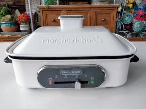 盖上盖子，继续中火加热3分钟左右。