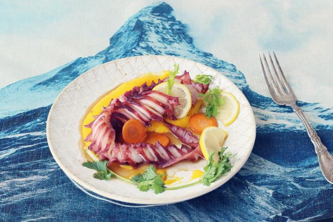 芒果酱章鱼足沙拉