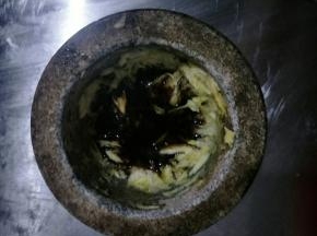加入味极鲜和白醋