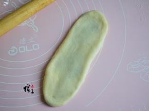 擀成长条状