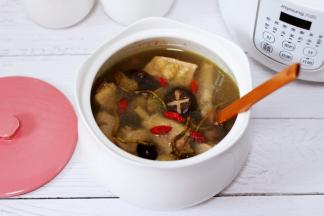 这个季节最滋补养生保健的美味。