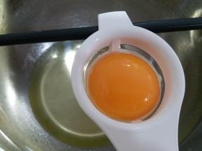 蛋清蛋黄分离
