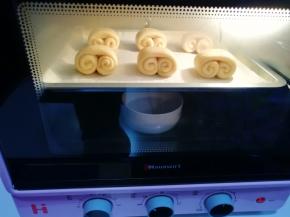 二次发酵30-40分钟。