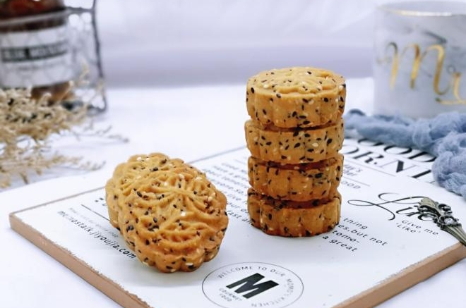 香酥芝麻饼干