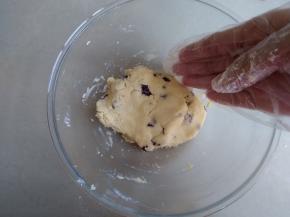 弄成团即可，不要过度揉