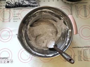 5、翻拌至无干粉。