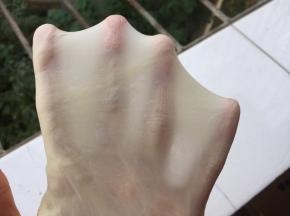 直到能揉出手套膜即可，揉面时间不是固定的