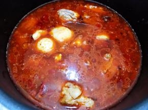 转炖锅里煮10分钟