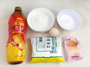 准备好需要的食材。