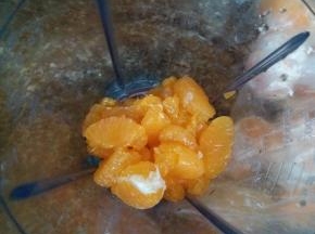 用料理机搅拌打碎