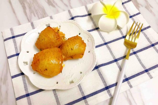 鸡翅包饭