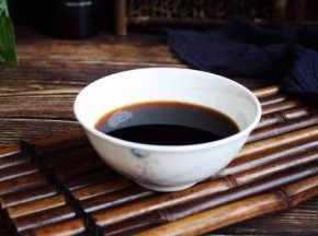 辅助食材：200ml的黄酒。