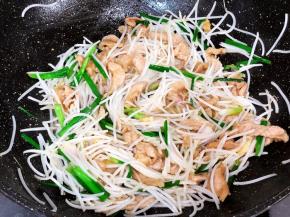 快速翻炒片刻起锅