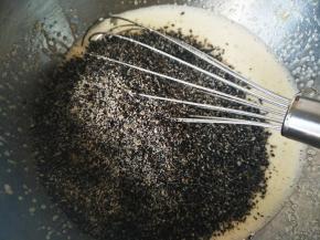 加入黑芝麻粉