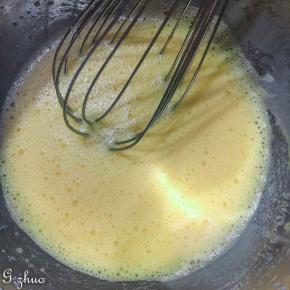 3：继续搅拌均匀。