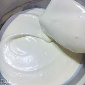 8：翻拌均匀看不见干粉的状态即可。