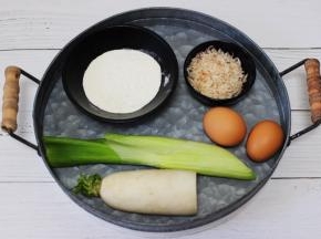 首先备齐所有的食材。