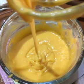 拌匀至没有颗顺滑的状态。