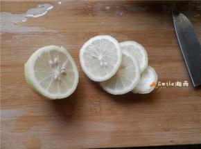 柠檬半个切片