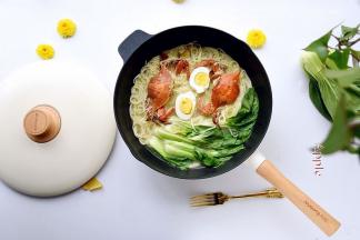 再配上一个水煮蛋，就可以美美的享用了！