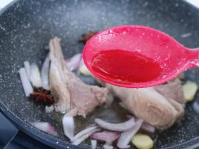 加入料酒。