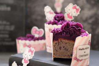 这个小紫薯本身有甜味，顶部的没有额外加糖