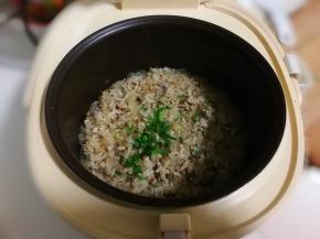 饭好了，撒入小葱