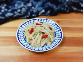 甜中带咸，脆脆的好吃