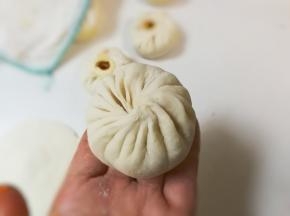 包成包子，捏的不好看，反正好吃就行了，哈哈哈，